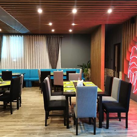 坎普朗莫道尼斯 Casa Burduhos酒店 外观 照片